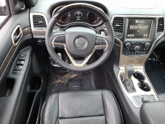 Used 2017  Jeep Grand Cherokee 4d SUV 4WD Overland at Joshua Motor Company near Pennsauken&comma; NJ