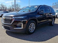 Used 2023  Chevrolet Traverse AWD 4dr LT Cloth w&sol;1LT at Joshua Motor Company near Pennsauken&comma; NJ