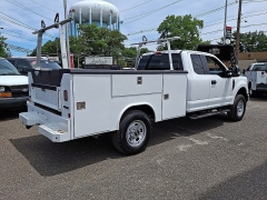 Used 2022  Ford Super Duty F-350 CC 4WD XL SuperCab SRW 168" WB 60" CA at Joshua Motor Company near Pennsauken&comma; NJ