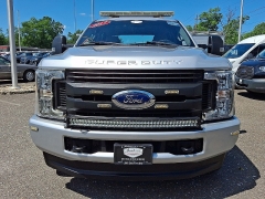 Used 2017  Ford Super Duty F-350 SRW 4WD Crew Cab 8' Box at Joshua Motor Company near Pennsauken&comma; NJ