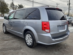 Used 2018  Dodge Grand Caravan SE Wagon at Joshua Motor Company near Pennsauken&comma; NJ