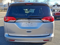 Used 2020  Chrysler Voyager Passenger Van LXI at Joshua Motor Company near Pennsauken&comma; NJ