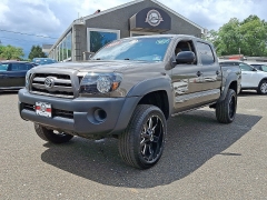 Used 2009 Toyota Tacoma 4WD D-Cab Short Bed Auto at Joshua Motor Company near Pennsauken, NJ