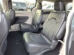Used 2023  Chrysler Pacifica Touring L FWD at Joshua Motor Company near Pennsauken&comma; NJ