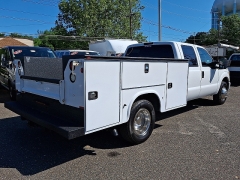 Used 2015  Ford Super Duty F-350 2WD Crew Cab XL DRW Longbed at Joshua Motor Company near Pennsauken&comma; NJ