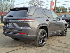 Used 2023  Jeep Grand Cherokee Laredo X 4x4 at Joshua Motor Company near Pennsauken&comma; NJ