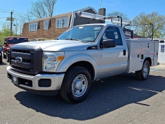 Used 2016  Ford Super Duty F-350 SRW 2WD Reg Cab 137" at Joshua Motor Company near Pennsauken&comma; NJ