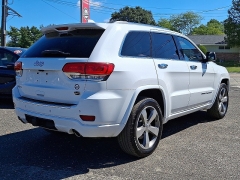 Used 2015  Jeep Grand Cherokee 4d SUV 4WD Overland at Joshua Motor Company near Pennsauken, NJ