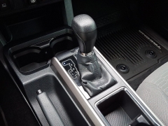 Used 2019  Toyota Tacoma 4WD Double Cab SR5 at Joshua Motor Company near Pennsauken&comma; NJ