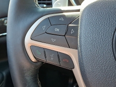 Used 2015  Jeep Grand Cherokee 4d SUV 4WD Overland at Joshua Motor Company near Pennsauken, NJ