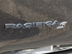 Used 2020  Chrysler Pacifica Touring L FWD at Joshua Motor Company near Pennsauken, NJ