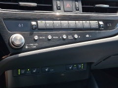 Used 2023  Lexus ES ES 350 FWD at Joshua Motor Company near Pennsauken&comma; NJ