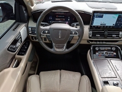 Used 2022  Lincoln Navigator L Reserve 4x4 at Joshua Motor Company near Pennsauken&comma; NJ