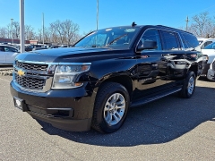 Used 2020  Chevrolet Suburban 4d SUV 4WD LT at Joshua Motor Company near Pennsauken&comma; NJ