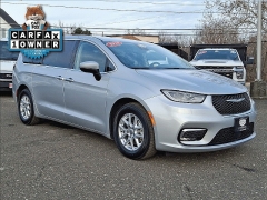 Used 2023  Chrysler Pacifica Touring L FWD at Joshua Motor Company near Pennsauken&comma; NJ