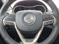 Used 2017 Jeep Grand Cherokee 4d SUV 4WD Overland at Joshua Motor Company near Pennsauken, NJ