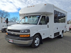 Used 2015 Chevrolet Express Cutaway 2d Chassis Van 159" 4500 Diesel at Joshua Motor Company near Pennsauken, NJ