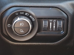 Used 2021  Jeep Gladiator Overland 4x4 at Joshua Motor Company near Pennsauken, NJ