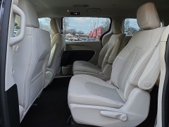 Used 2017  Chrysler Pacifica Hybrid 4d Wagon Touring Plus at Joshua Motor Company near Pennsauken&comma; NJ