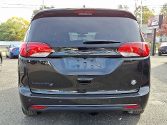 Used 2020  Chrysler Pacifica Touring L FWD at Joshua Motor Company near Pennsauken, NJ