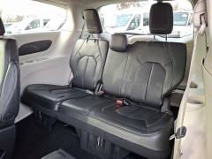 Used 2023  Chrysler Pacifica Touring L FWD at Joshua Motor Company near Pennsauken&comma; NJ