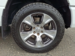 Used 2019  Ram 1500 4WD Crew Cab Big Horn&sol;Lone Star at Joshua Motor Company near Pennsauken&comma; NJ