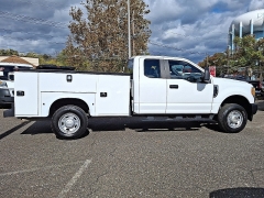 Used 2017  Ford Super Duty F-250 4WD Supercab XL at Joshua Motor Company near Pennsauken, NJ