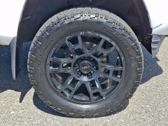 Used 2017  Toyota Tacoma 4WD Double Cab TRD Sport Auto at Joshua Motor Company near Pennsauken&comma; NJ