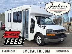 Used 2015  Chevrolet Express Cutaway 2d Chassis Van 159" 4500 Diesel at Joshua Motor Company near Pennsauken, NJ