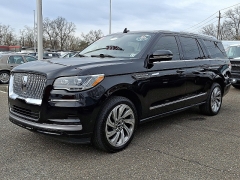 Used 2022  Lincoln Navigator L Reserve 4x4 at Joshua Motor Company near Pennsauken&comma; NJ