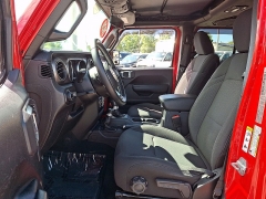 Used 2020  Jeep Gladiator Crew Cab Sport at Joshua Motor Company near Pennsauken&comma; NJ