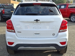 Used 2020  Chevrolet Trax 4d SUV FWD LT at Joshua Motor Company near Pennsauken&comma; NJ