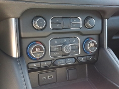 Used 2022  Chevrolet Suburban 4WD 4dr LT at Joshua Motor Company near Pennsauken&comma; NJ