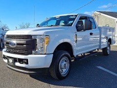 Used 2017  Ford Super Duty F-250 4WD Supercab XL at Joshua Motor Company near Pennsauken&comma; NJ