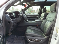 Used 2024  Jeep Grand Wagoneer L Series II 4x4 at Joshua Motor Company near Pennsauken&comma; NJ