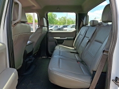 Used 2017  Ford Super Duty F-350 4WD Crew Cab XLT SRW at Joshua Motor Company near Pennsauken&comma; NJ