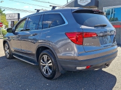 Used 2017  Honda Pilot 4d SUV AWD EX-L at Joshua Motor Company near Pennsauken&comma; NJ