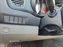 Used 2018  Kia Sedona 4d Wagon L at Joshua Motor Company near Pennsauken&comma; NJ