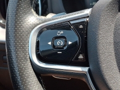 Used 2018  Volvo XC60 4d SUV AWD T6 R-Design at Joshua Motor Company near Pennsauken&comma; NJ