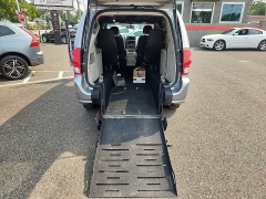 Used 2017  Dodge Grand Caravan 4d Wagon SXT at Joshua Motor Company near Pennsauken&comma; NJ