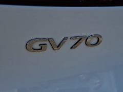 Used 2025  Genesis GV70 2&period;5T AWD at Joshua Motor Company near Pennsauken&comma; NJ