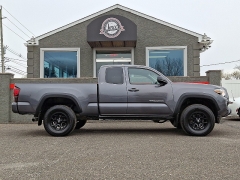 Used 2021 Toyota Tacoma 4WD SR Access Cab 6ft Bed I4 AT at Joshua Motor Company near Pennsauken, NJ