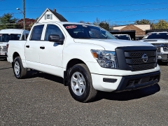 Used 2022  Nissan Titan 4x4 Crew Cab S at Joshua Motor Company near Pennsauken, NJ
