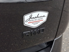 Used 2023  Chevrolet Traverse AWD 4dr Premier at Joshua Motor Company near Pennsauken&comma; NJ