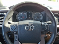 Used 2017  Toyota Tacoma 4WD Double Cab TRD Sport Auto at Joshua Motor Company near Pennsauken&comma; NJ