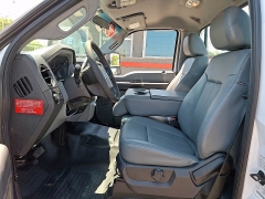 Used 2016  Ford Super Duty F-350 SRW 2WD Reg Cab 137" at Joshua Motor Company near Pennsauken&comma; NJ
