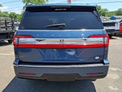 Used 2019  Lincoln Navigator L 4d SUV 4WD Reserve at Joshua Motor Company near Pennsauken&comma; NJ