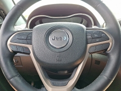 Used 2014 Jeep Grand Cherokee 4d SUV 4WD Laredo Altitude at Joshua Motor Company near Pennsauken, NJ