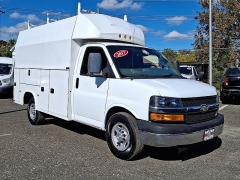 Used 2017  Chevrolet Express Cutaway 2d Chassis Van 139" WB SRW at Joshua Motor Company near Pennsauken, NJ