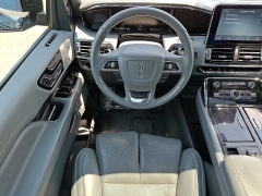 Used 2019  Lincoln Navigator L 4d SUV 4WD Reserve at Joshua Motor Company near Pennsauken&comma; NJ